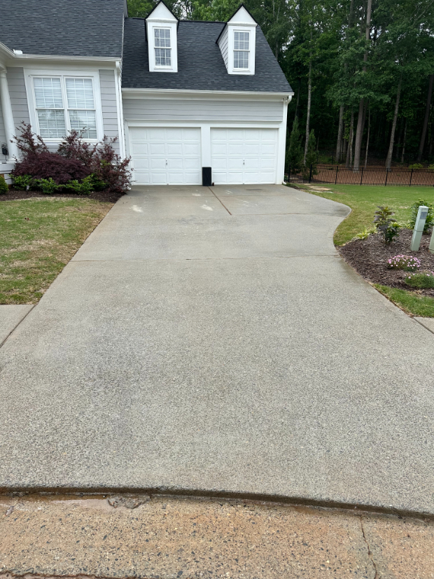 Driveway Cleaning in Braselton, GA